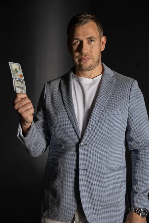 Отношения с деньгами